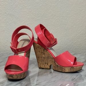 Shoedazzle Nova Women's Platform Wedge Heel Faux Cork Shoes Coral.